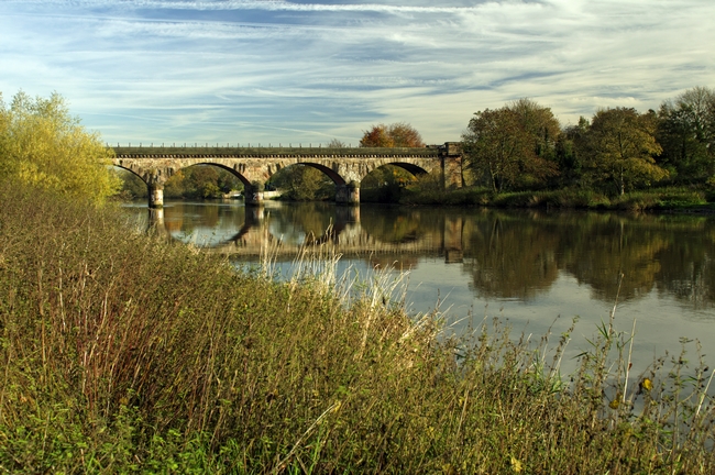 Railway Viaduct at Waterside, Stapenhill by Rod Johnson
