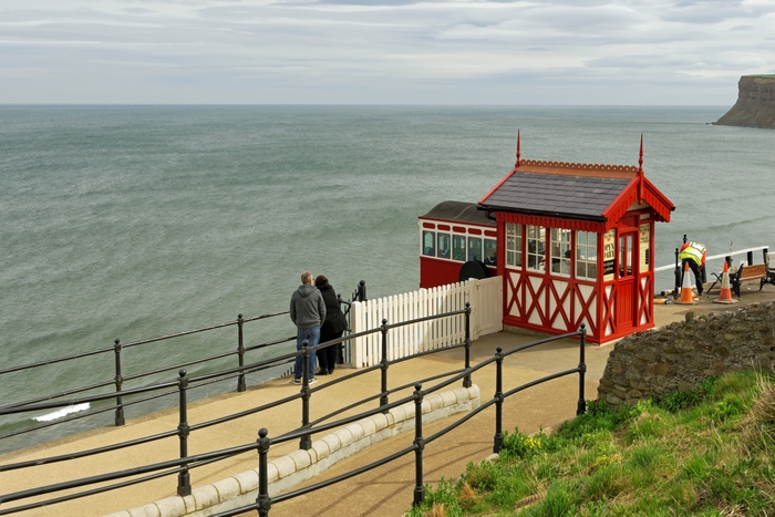 Salburn Cliff Tramway, Top Station by Rod Johnson
