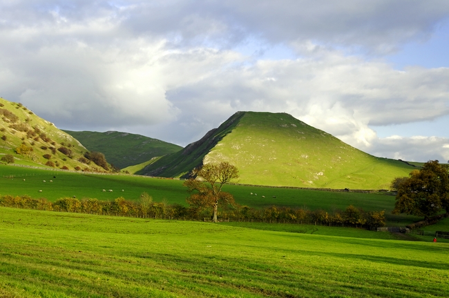 Thorpe Cloud from Bunster Hill by Rod Johnson