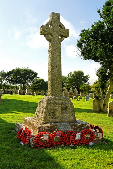 War Memorial, Chale, Isle of Wight by Rod Johnson